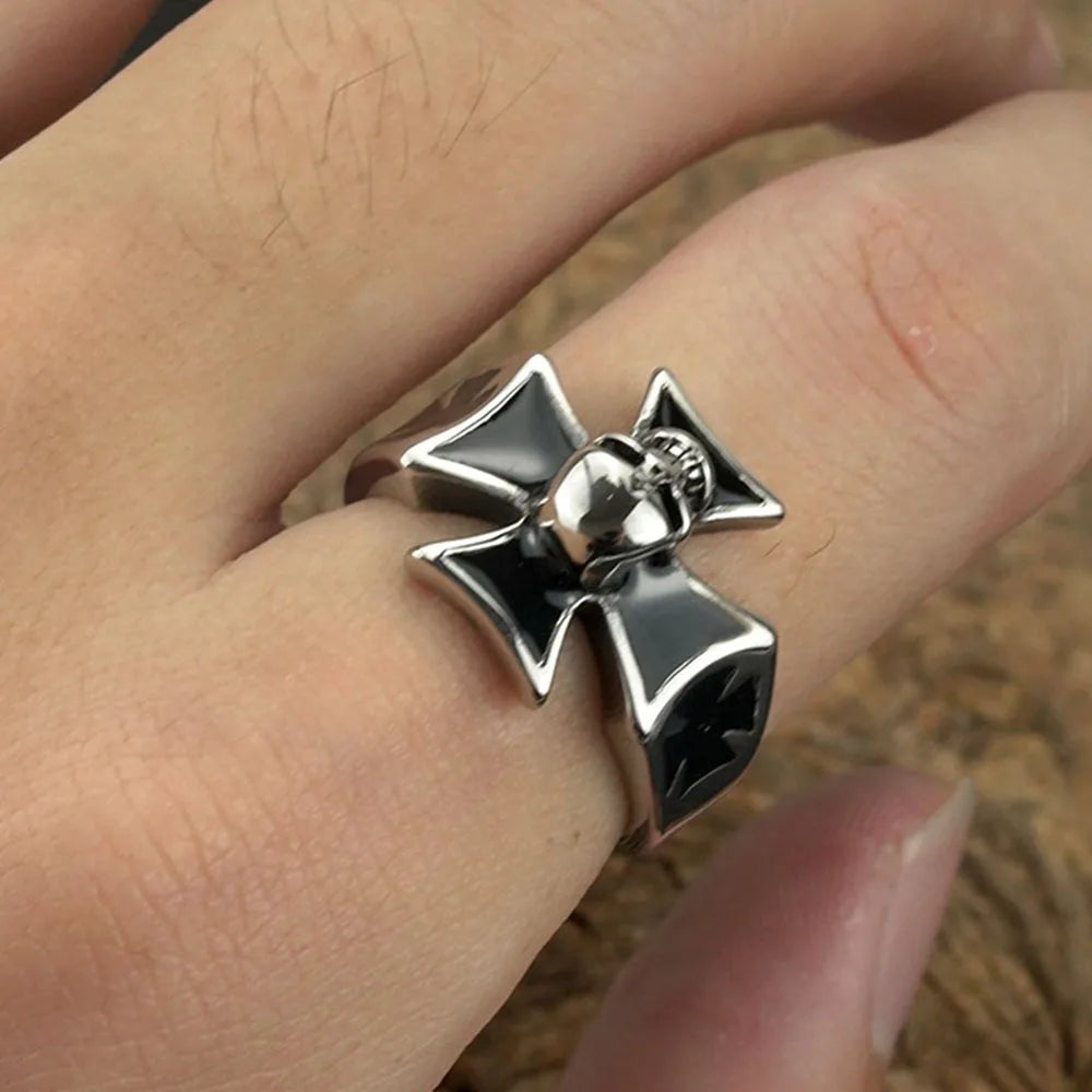 European and American vintage cross skull personality ring no rust men's titanium steel ring jewellery wholesale