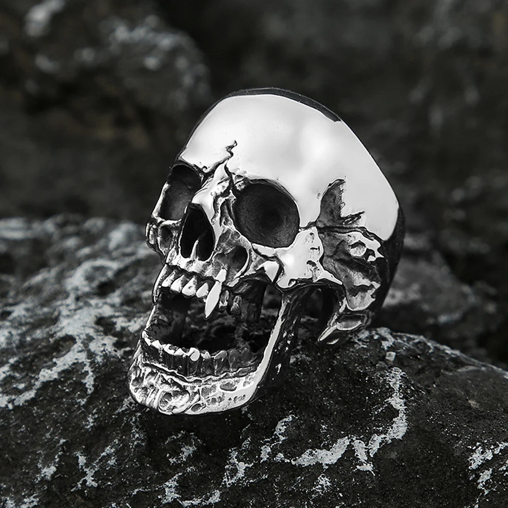 Gothic Vampire Skull Rings Polished