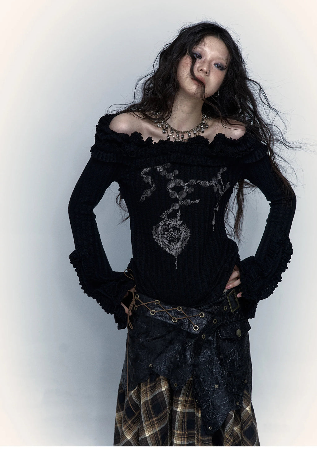 Karrcat Grunge Aesthetics Knitted Tops Vintage Off Shoulder Tattoo Print T-shirt Wasteland Punk Black Ribbed Tee Shirt Gothic