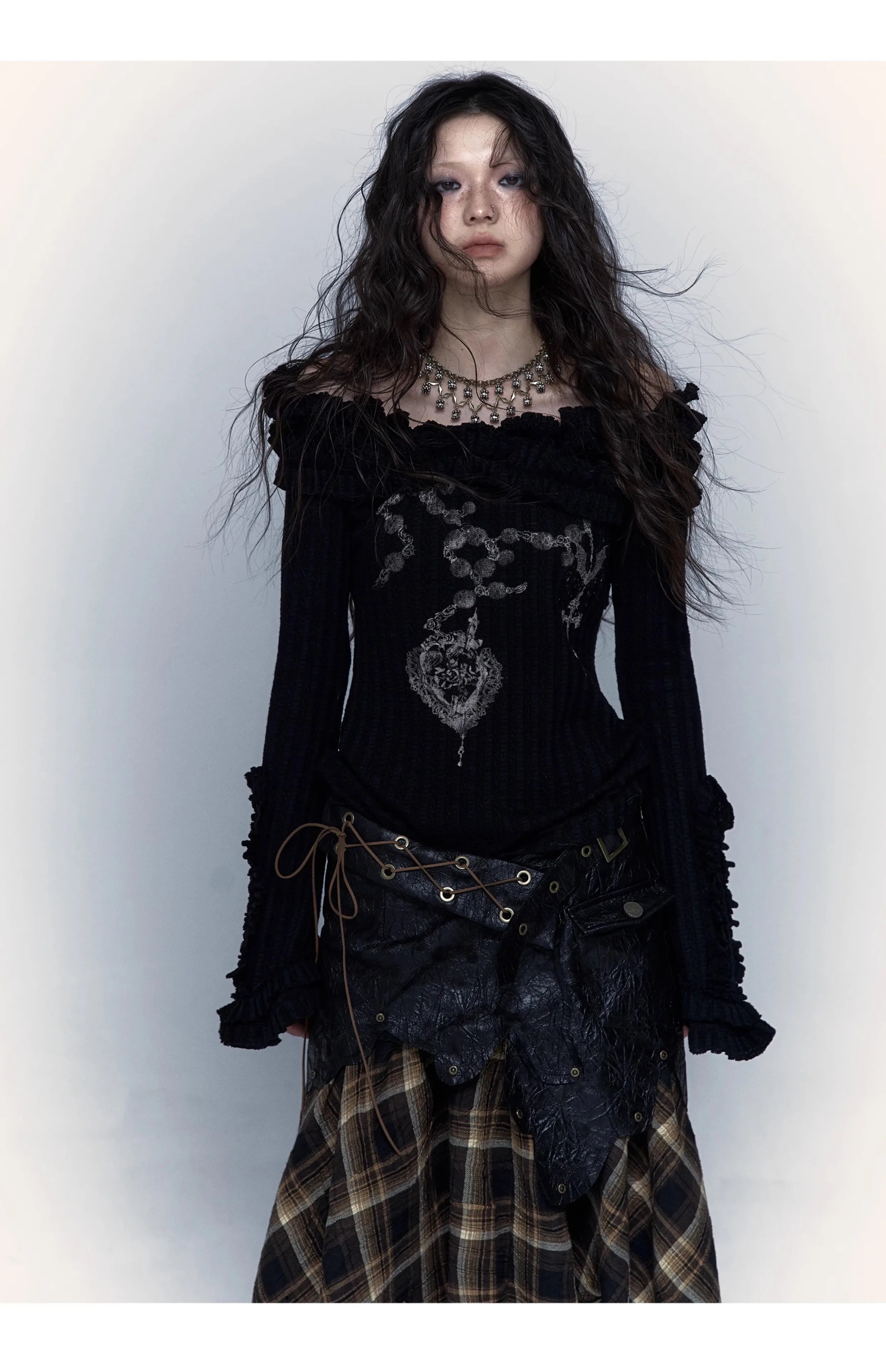 Karrcat Grunge Aesthetics Knitted Tops Vintage Off Shoulder Tattoo Print T-shirt Wasteland Punk Black Ribbed Tee Shirt Gothic