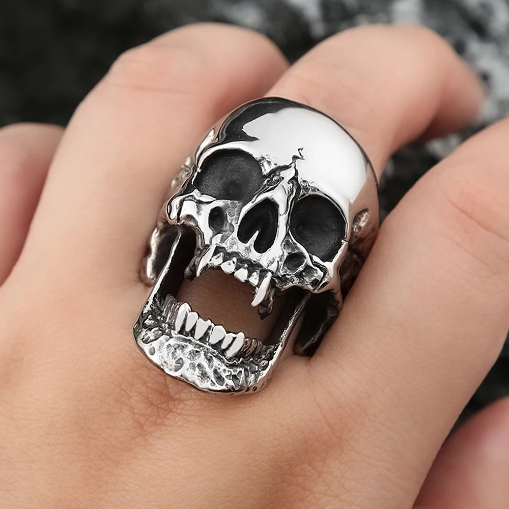 Gothic Vampire Skull Rings Polished