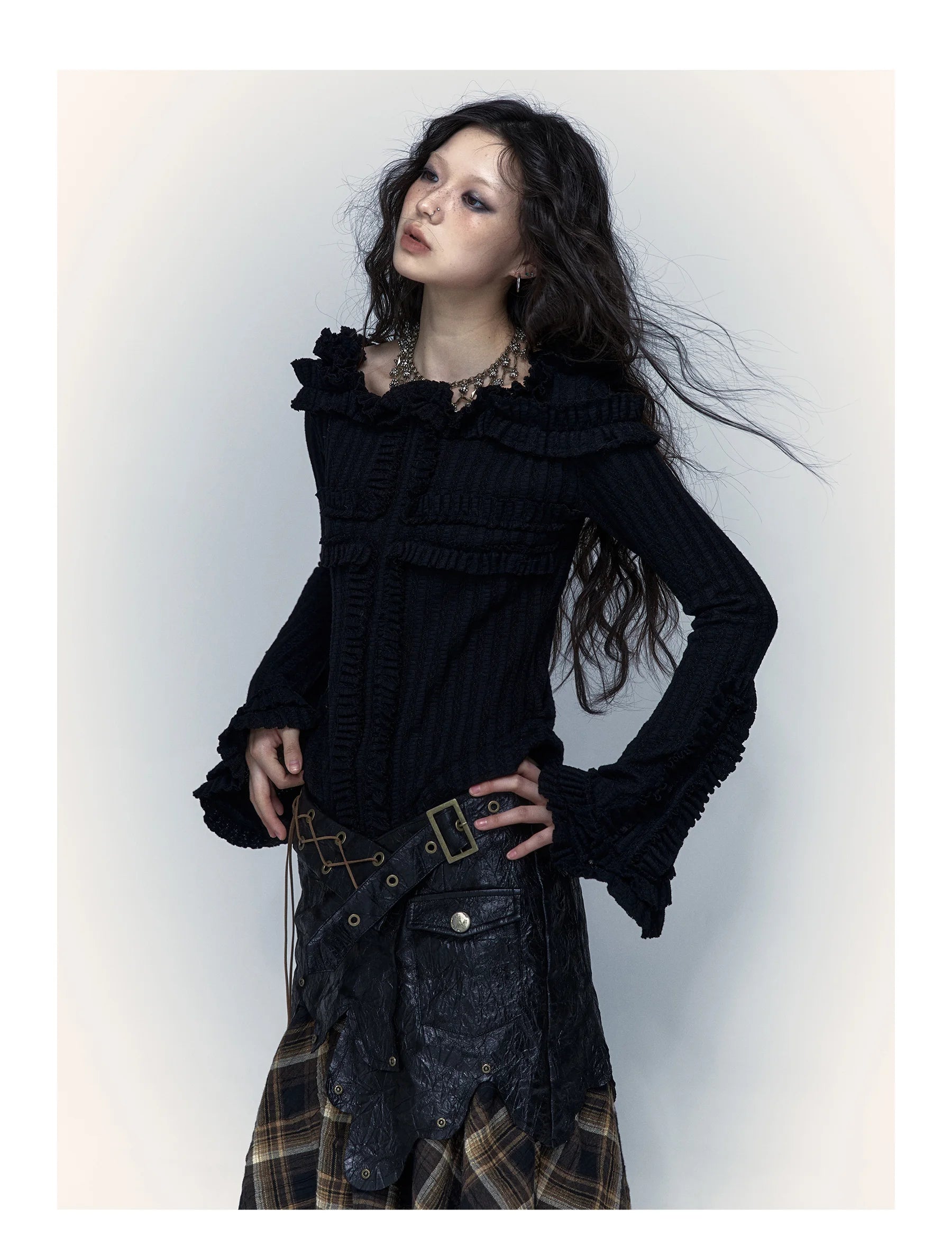 Karrcat Grunge Aesthetics Knitted Tops Vintage Off Shoulder Tattoo Print T-shirt Wasteland Punk Black Ribbed Tee Shirt Gothic